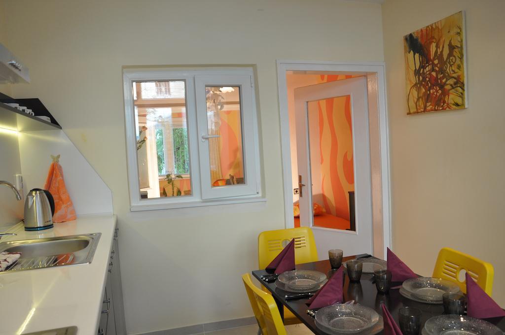 Arlequin Apartment *